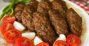 Nefis Lezzetiyle Kebap Köfte Tarifi