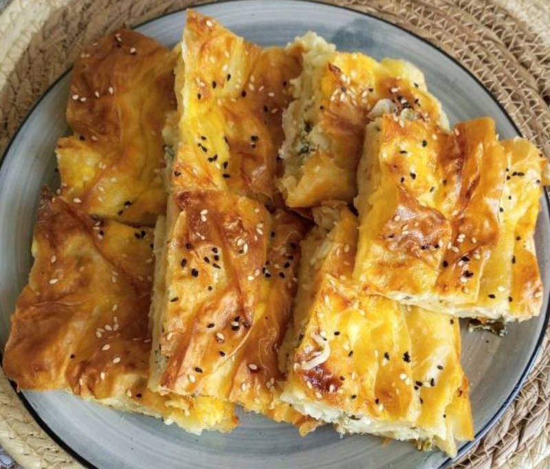 Su Böreği Tadında Şaşmayan Börek Tarifi - 1