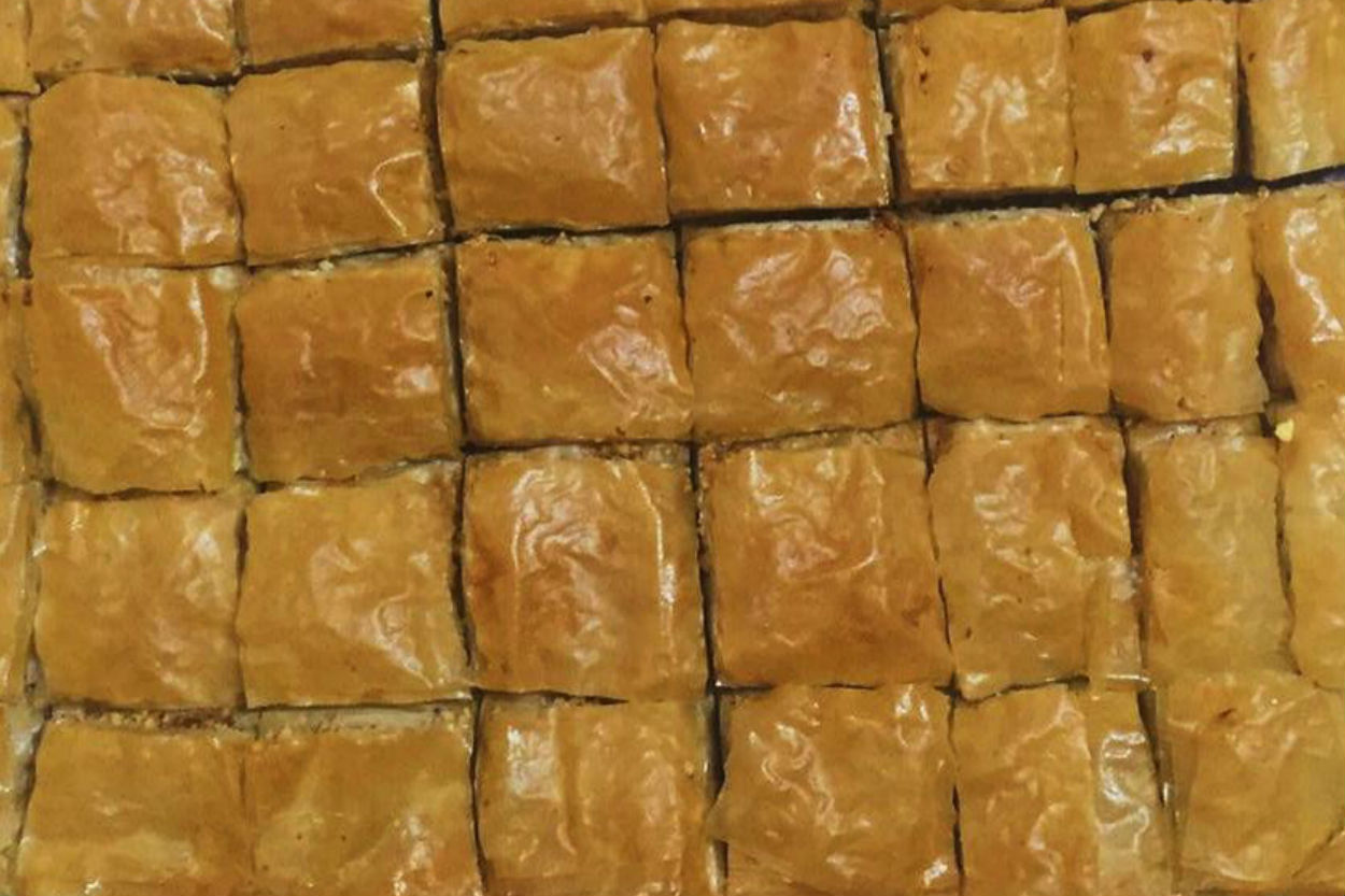 Hazır Yufkadan Cevizli Vegan Baklava Tarifi - 3