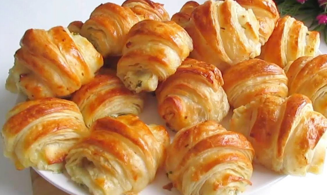 Çıtır Çıtır Lezzetli Kolay Börek Tarifi - 1