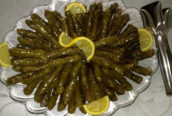 Zeytinyağlı Yaprak Sarma Tarifi - 4