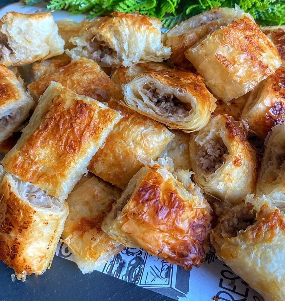 Sarıyer Usulü Kıymalı Börek Tarifi - 1