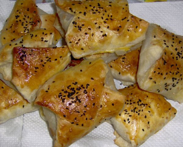 Kıymalı Mercimekli Börek Tarifi - 3