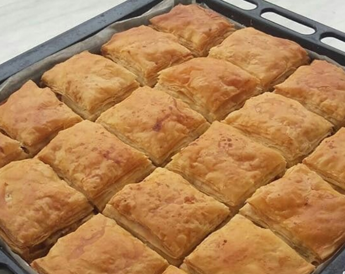 Nişastalı Çıtır Börek Tarifi - 3