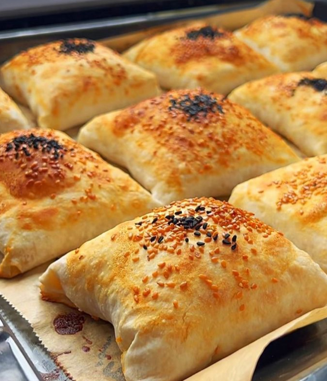 Nefis Patatesli Börek Tarifi - 2