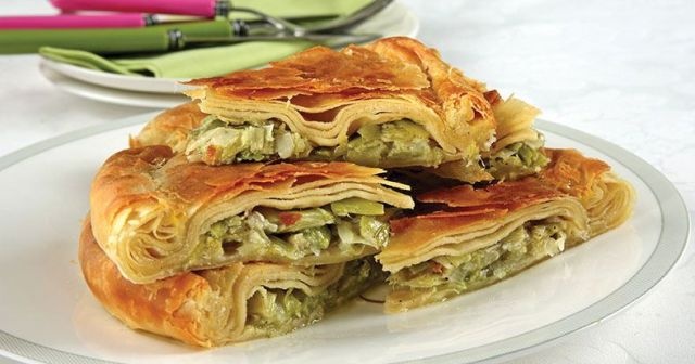 Pırasalı Börek Tarifi - 3