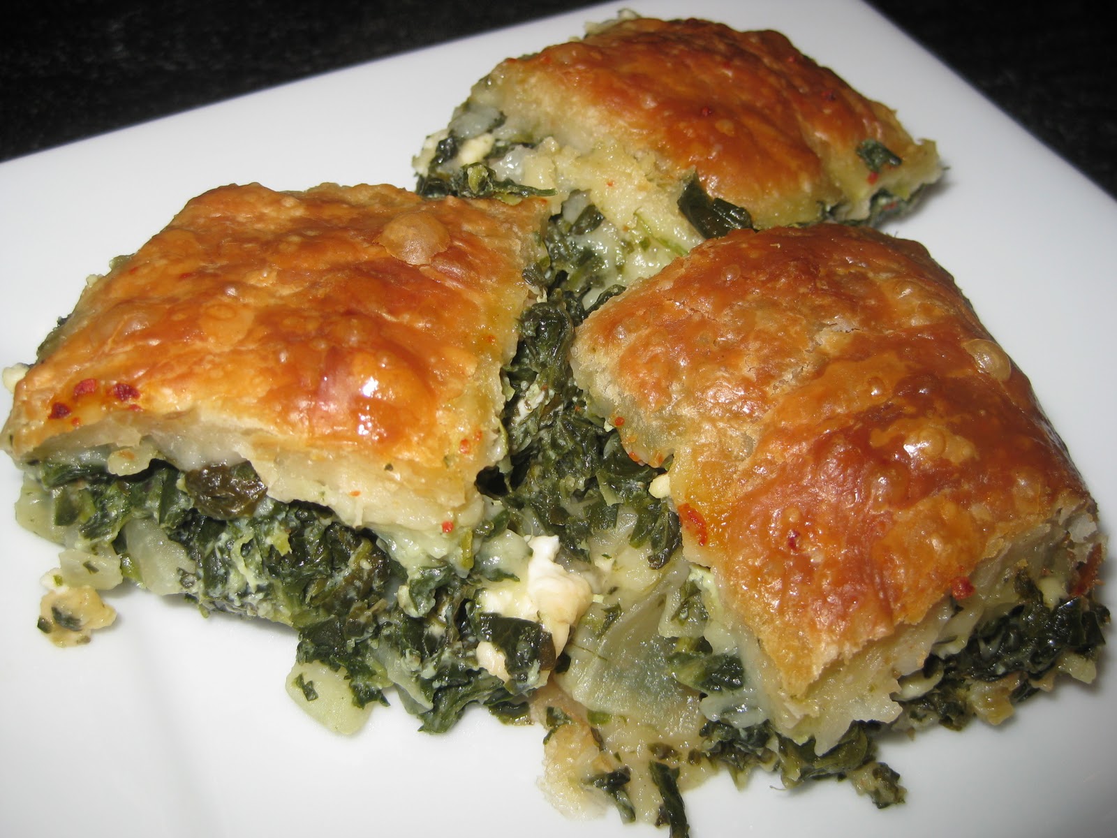 Ispanaklı Börek Tarifi - 7