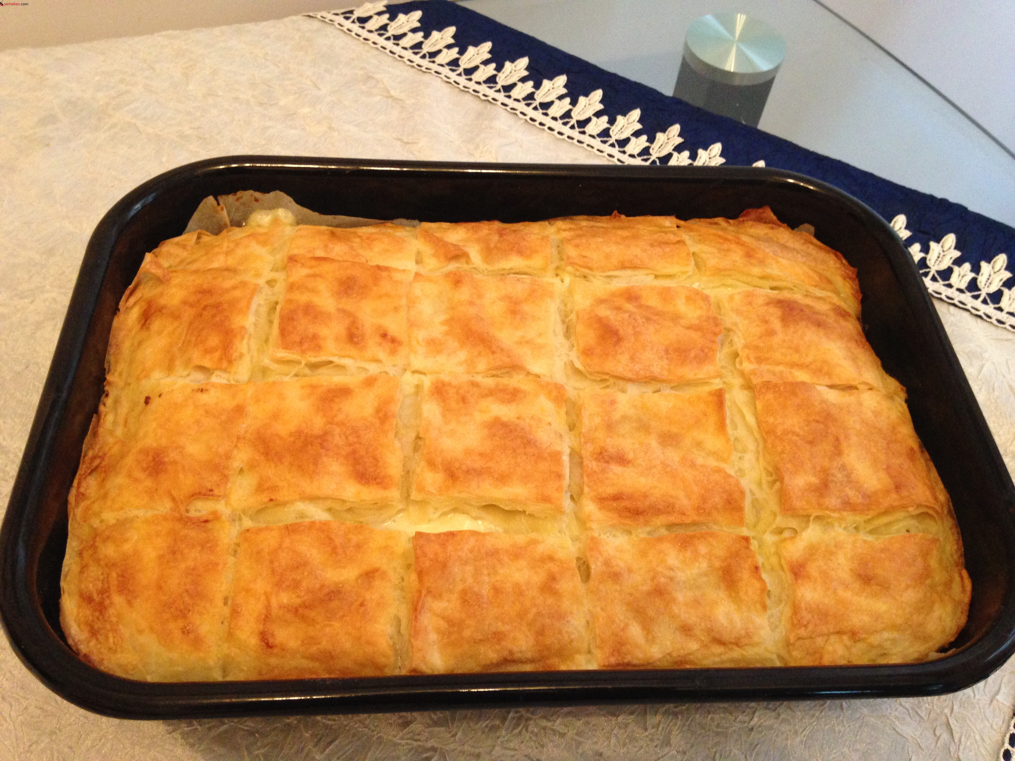 Sodalı Kolay Börek Tarifi - 6